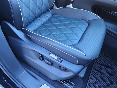 New 2025 Volkswagen Atlas Cross Sport SEL Premium R-Line image 17