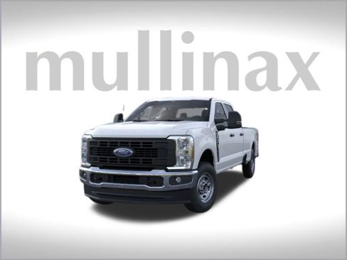 New 2026 Ford F250 XL w/ XL Chrome Package image 3