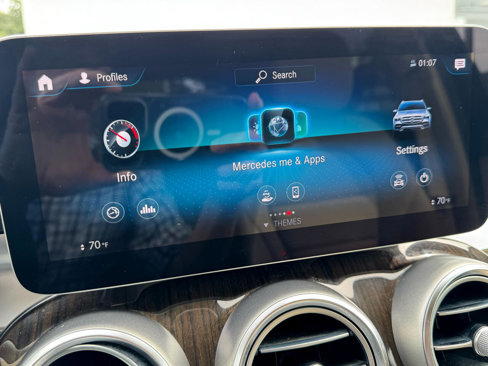 Used 2020 Mercedes-Benz GLC 300 4MATIC image 29