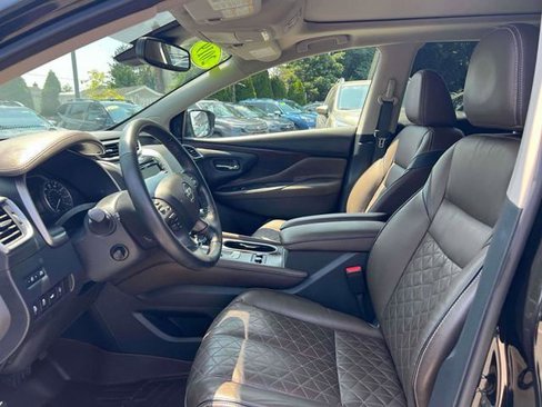 Used 2019 Nissan Murano Platinum w/ Cargo Package image 16