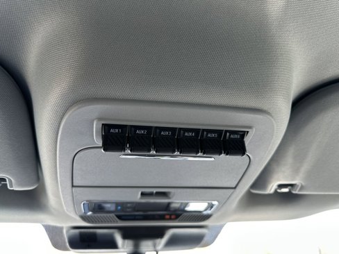 New 2025 Ford F350 Lariat w/ Lariat Ultimate Package image 28