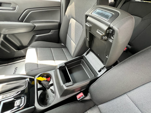 New 2026 Chevrolet Colorado W/T image 22