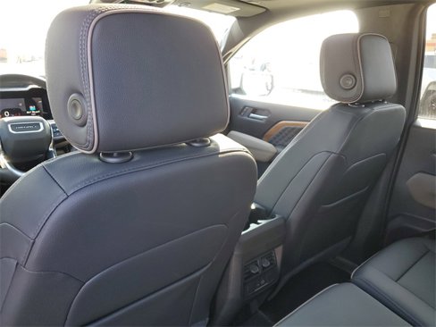 New 2026 GMC Canyon Denali image 27