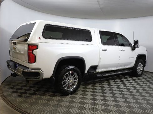 Used 2024 Chevrolet Silverado 2500 LTZ w/ LTZ Premium Package image 5
