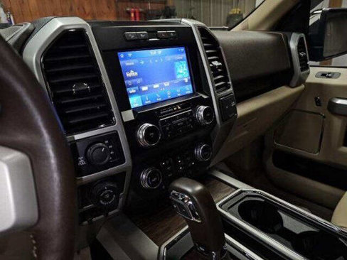 Used 2019 Ford F150 Lariat w/ Equipment Group 502A Luxury image 10