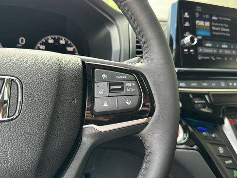 New 2025 Honda Odyssey Elite image 17