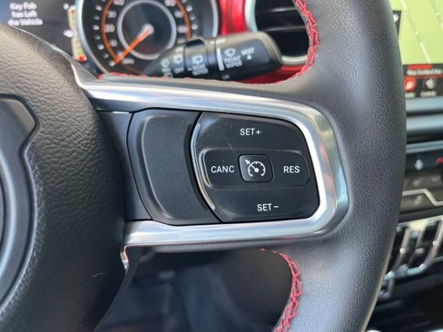 Used 2023 Jeep Wrangler Unlimited Rubicon w/ LED Lighting Group image 28