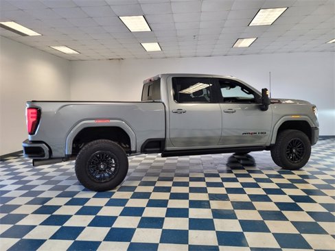 Used 2024 GMC Sierra 2500 AT4X image 13