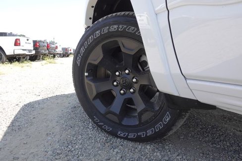 New 2025 RAM 1500 Big Horn image 12