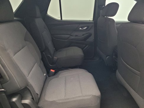 Used 2022 Chevrolet Traverse LT image 19