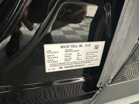 Used 2025 Tesla Model X image 27
