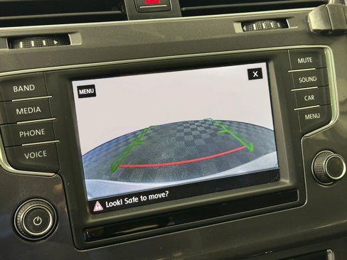 Used 2017 Volkswagen Golf Alltrack SE image 45