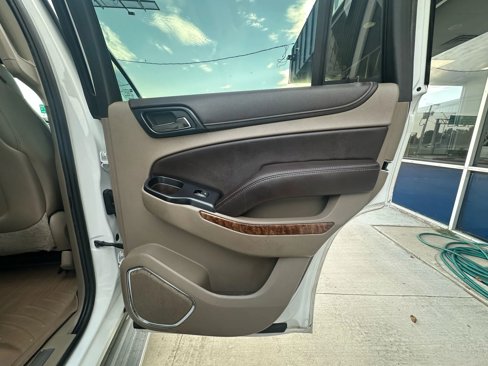 Used 2015 Chevrolet Tahoe LTZ image 40