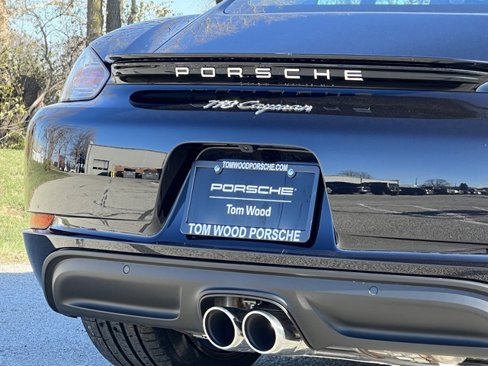 New 2025 Porsche 718 Cayman image 10