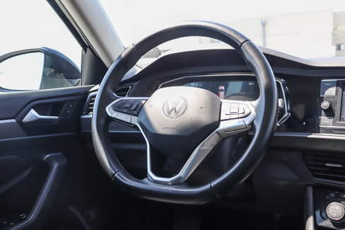 Used 2024 Volkswagen Jetta SE image 16