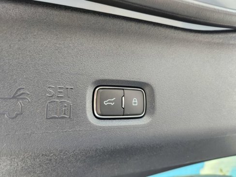 New 2025 Ford Expedition Platinum image 31