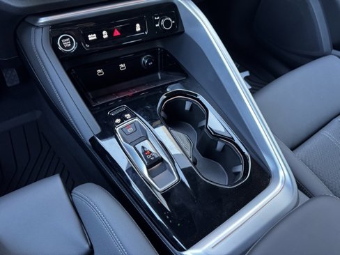 New 2025 Audi Q5 Premium Plus image 14