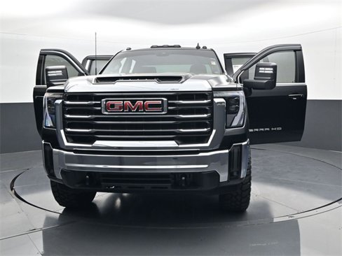 Used 2025 GMC Sierra 2500 SLE w/ SLE Value Package; image 31