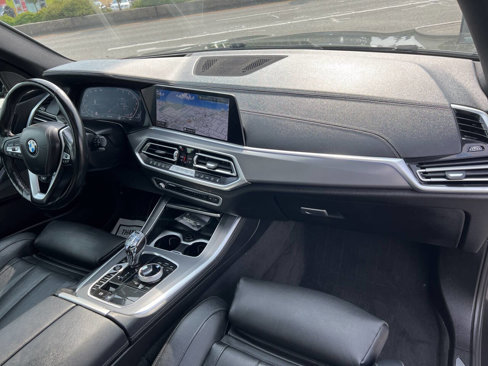 Used 2019 BMW X5 xDrive50i w/ Executive Package image 21