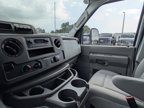 New 2026 Ford E-350 and Econoline 350 Super Duty w/ Power Equipment Group image 28