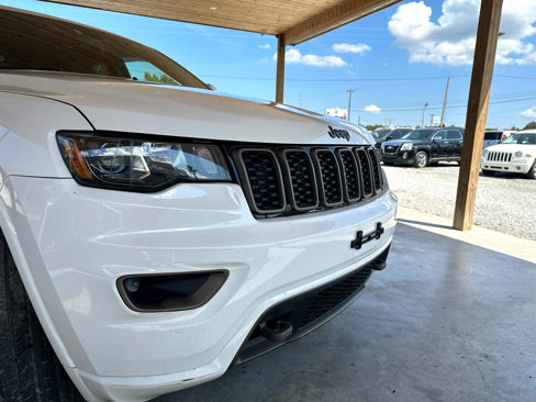Used 2017 Jeep Grand Cherokee Limited 75th Anniversary image 23