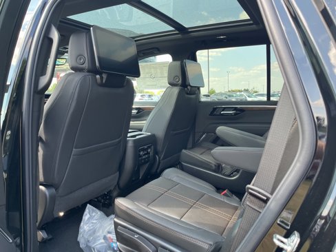 New 2026 Chevrolet Tahoe High Country image 10