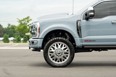 Used 2024 Ford F450 Platinum w/ FX4 Off-Road Package image 11