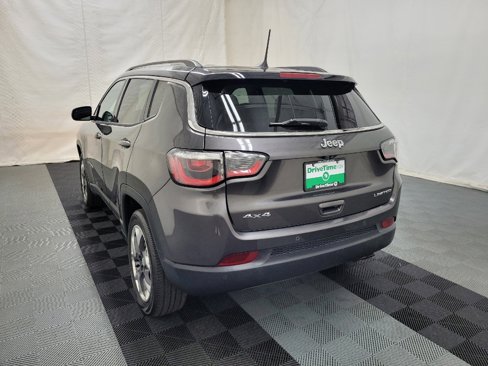 Used 2018 Jeep Compass Limited w/ Navigation Group image 5