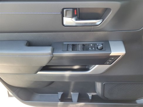 New 2025 Toyota Tundra Platinum image 24