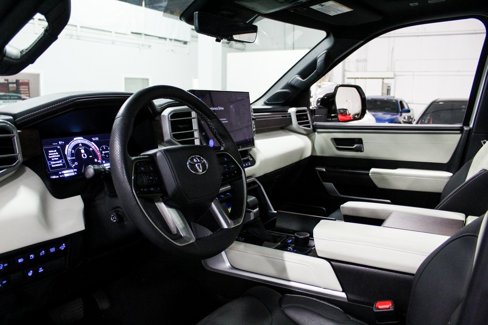 Used 2023 Toyota Sequoia Capstone image 9