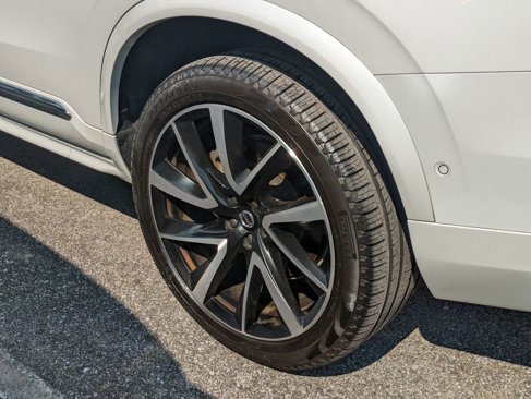 Used 2023 Volvo XC90 B6 Plus w/ Protection Package Premier image 6