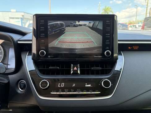 Used 2022 Toyota Corolla LE image 22