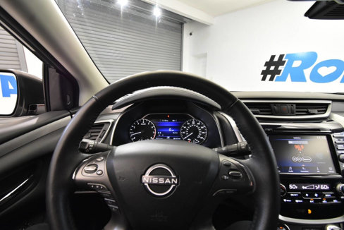 Used 2023 Nissan Murano SV image 24
