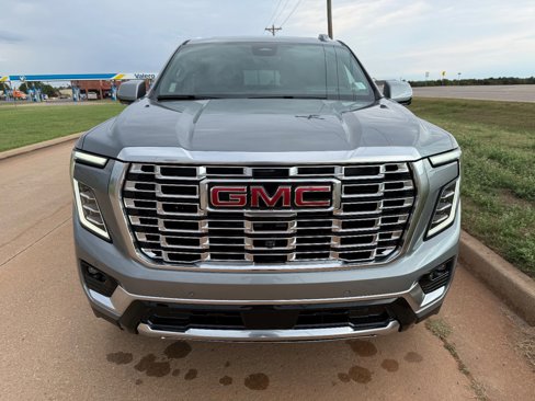 New 2026 GMC Yukon Denali w/ Denali Reserve Package image 8