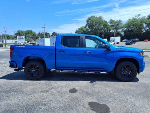 New 2026 Chevrolet Silverado 1500 Custom w/ Turbomax Blackout Package image 3
