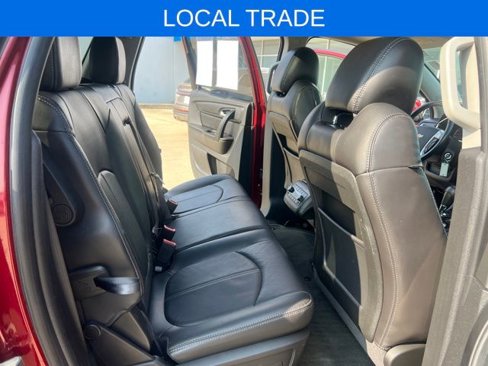 Used 2015 Chevrolet Traverse LT image 17