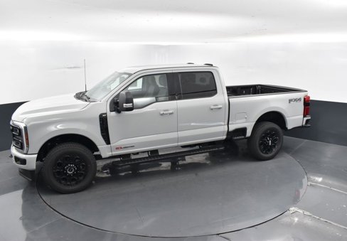 New 2025 Ford F350 XLT image 28