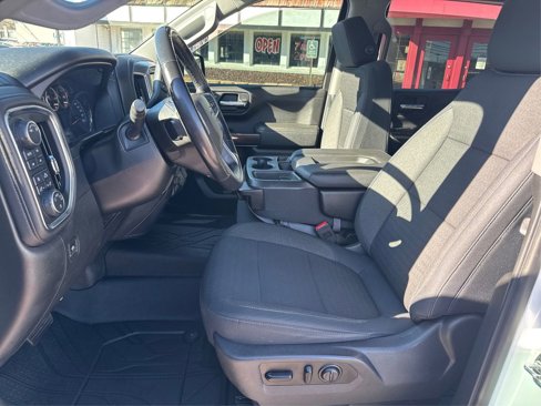 Used 2019 Chevrolet Silverado 1500 LT Trail Boss image 10