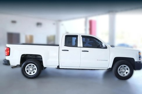 Used 2018 Chevrolet Silverado 1500 W/T w/ Trailering Package image 8