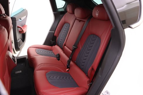 New 2023 Maserati Levante GT image 10