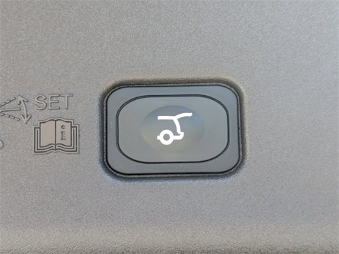 Used 2025 Lincoln Nautilus Black Label image 14
