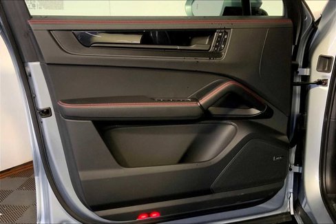 New 2026 Porsche Cayenne GTS image 20