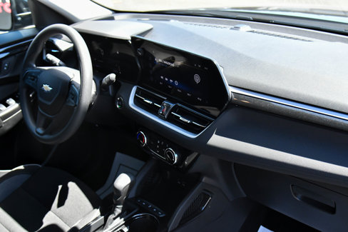 Used 2024 Chevrolet TrailBlazer LT w/ Driver Confidence Package image 38