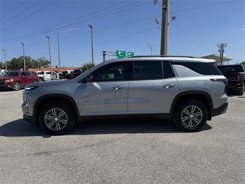 New 2025 Chevrolet Traverse LT w/ Driver Confidence Package image 7