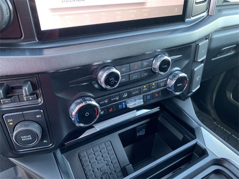 Used 2025 Ford F450 Platinum image 25
