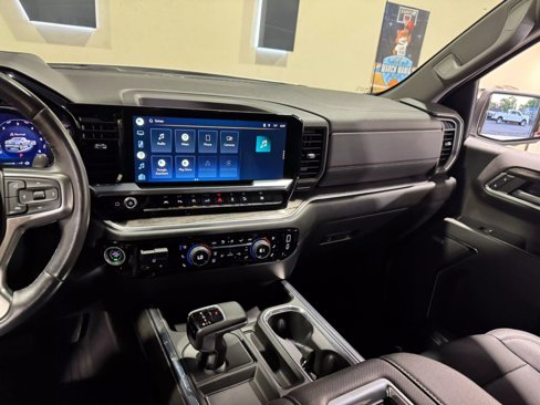 Used 2022 Chevrolet Silverado 1500 LTZ w/ LTZ Premium Package image 21