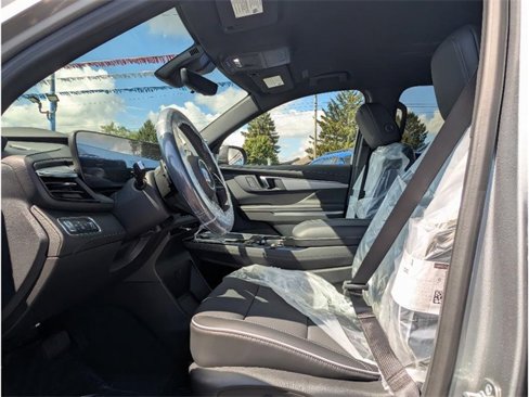 New 2026 Buick Enclave Preferred w/ Power Package image 13