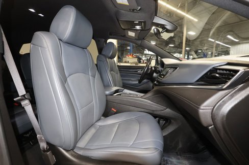 Certified 2024 Buick Enclave Premium image 29