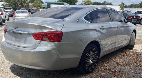 Used 2018 Chevrolet Impala LT image 13