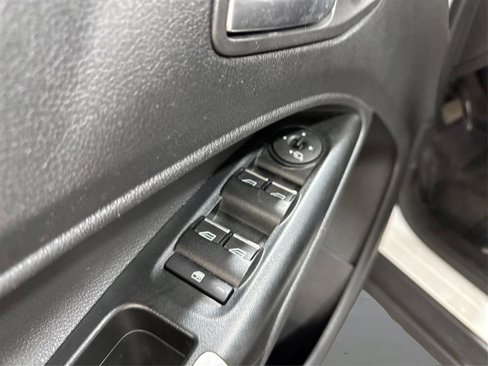 Used 2018 Ford Transit Connect XLT image 29